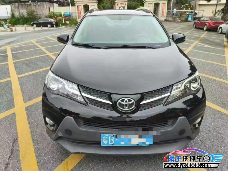14年丰田RAV4轿车抵押车出售