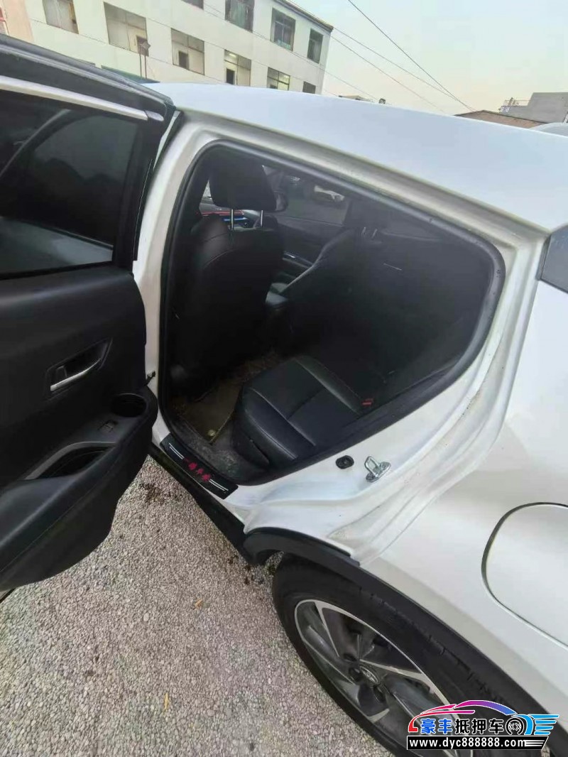 23年丰田奕泽SUV抵押车出售