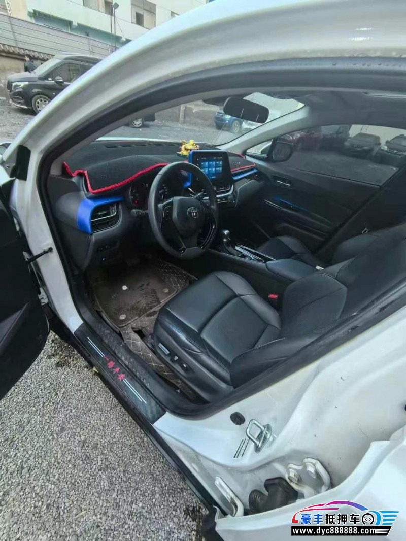 23年丰田奕泽SUV抵押车出售