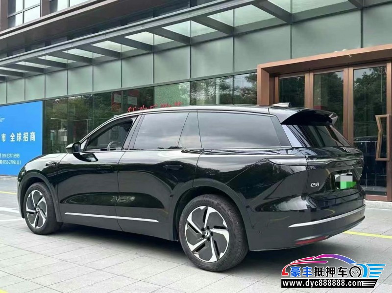 24年蔚来ES8轿车抵押车出售