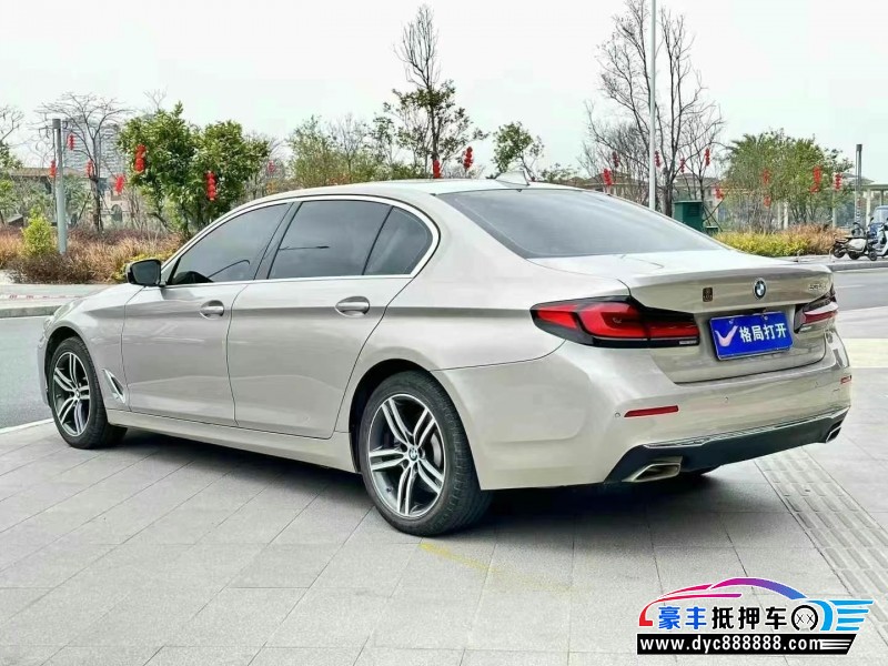 20年宝马5系轿车抵押车出售