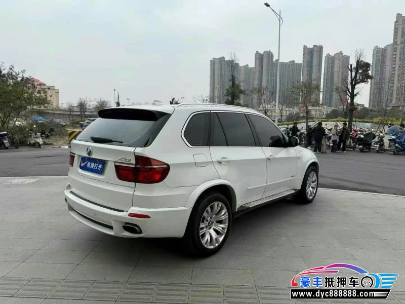 13年宝马X5轿车抵押车出售