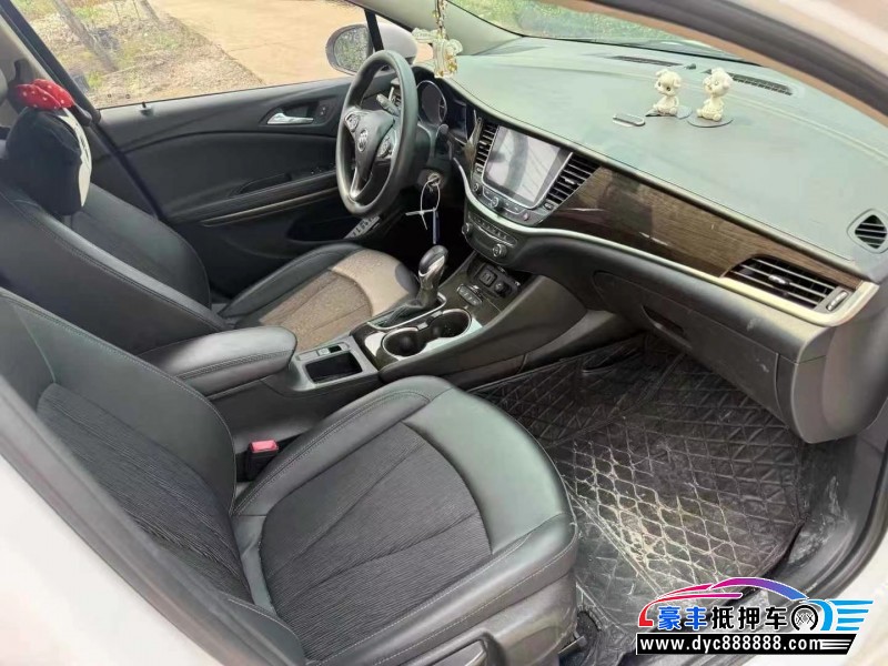 19年别克威朗轿车抵押车出售