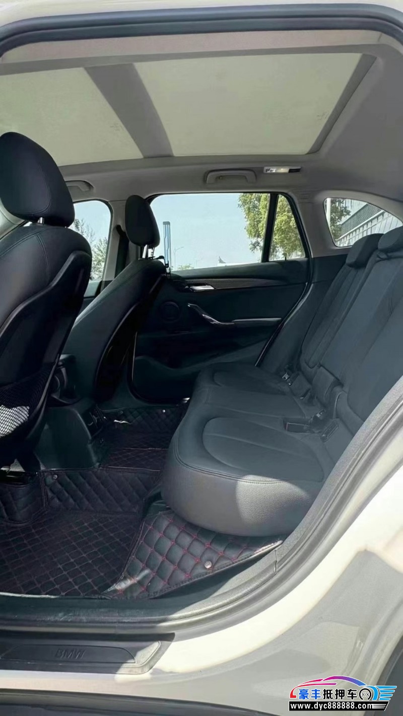 19年宝马X1轿车抵押车出售