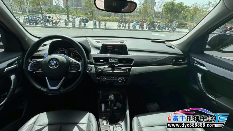 19年宝马X1轿车抵押车出售