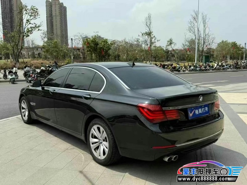 13年宝马7系轿车抵押车出售