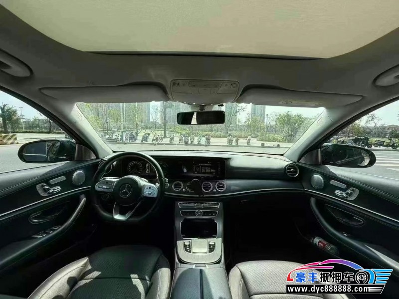 20年奔驰E轿车抵押车出售