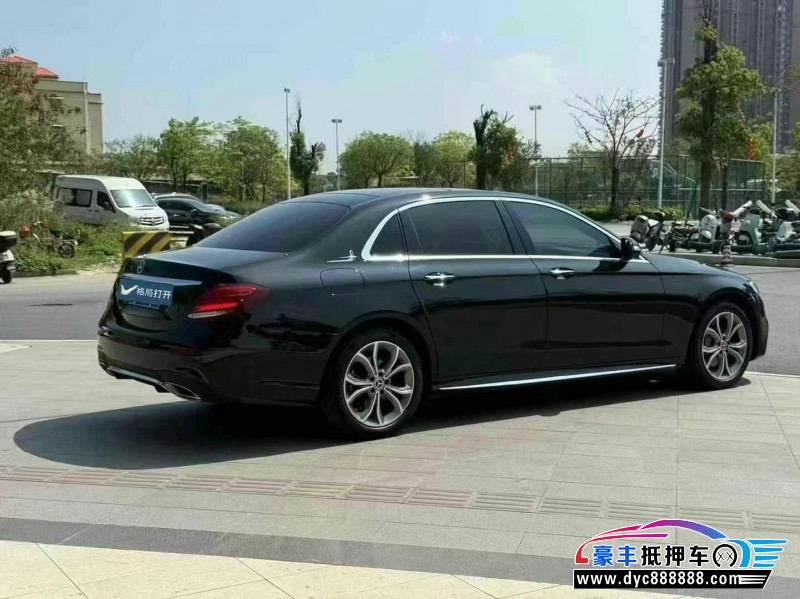 20年奔驰E轿车抵押车出售