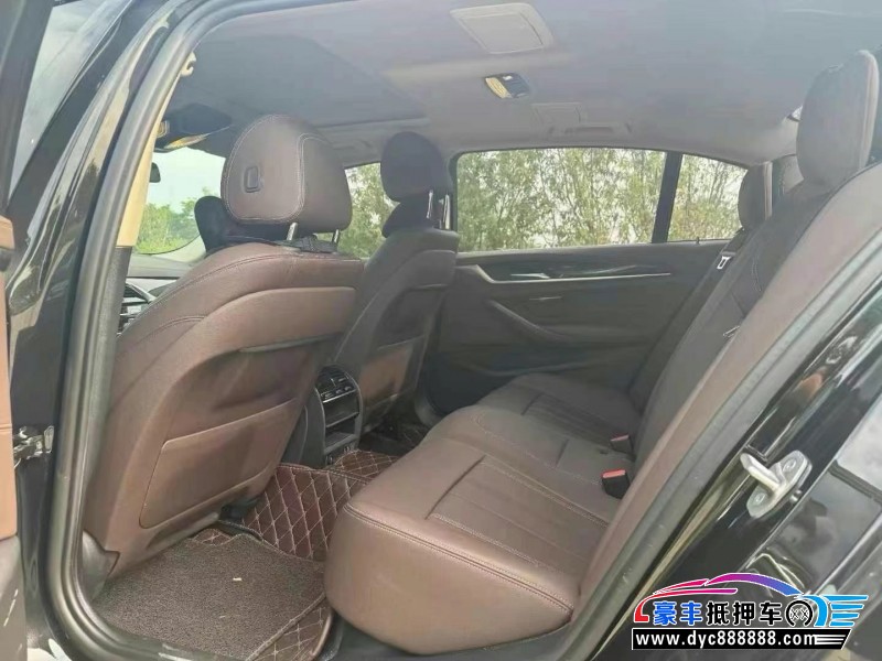 20年宝马5系轿车抵押车出售