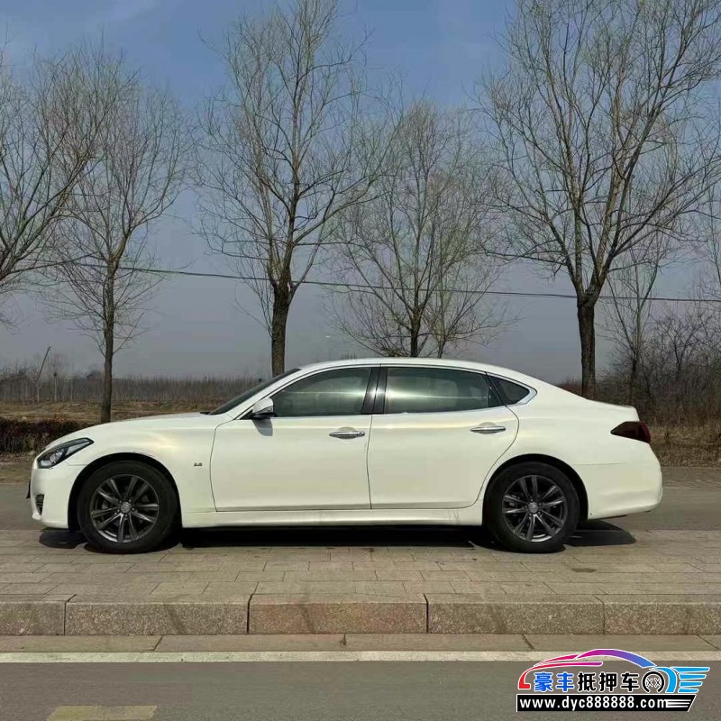 16年英菲尼迪Q70轿车抵押车出售