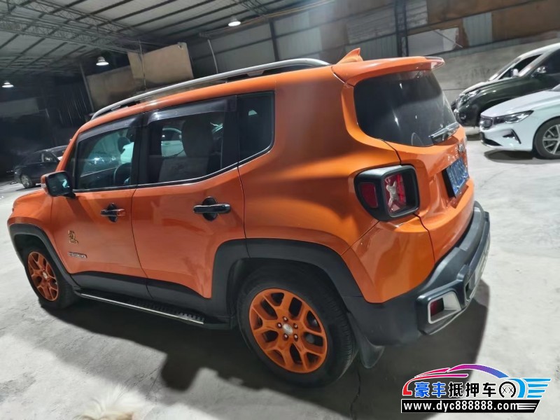 16年Jeep自由侠轿车抵押车出售