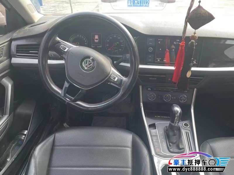 20年大众朗逸轿车抵押车出售