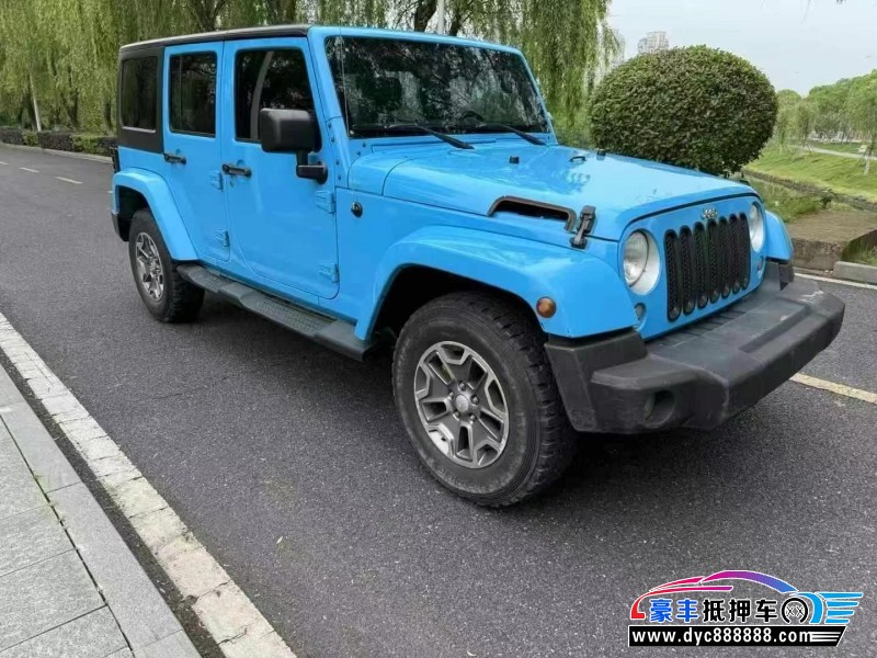 18年Jeep牧马人轿车抵押车出售