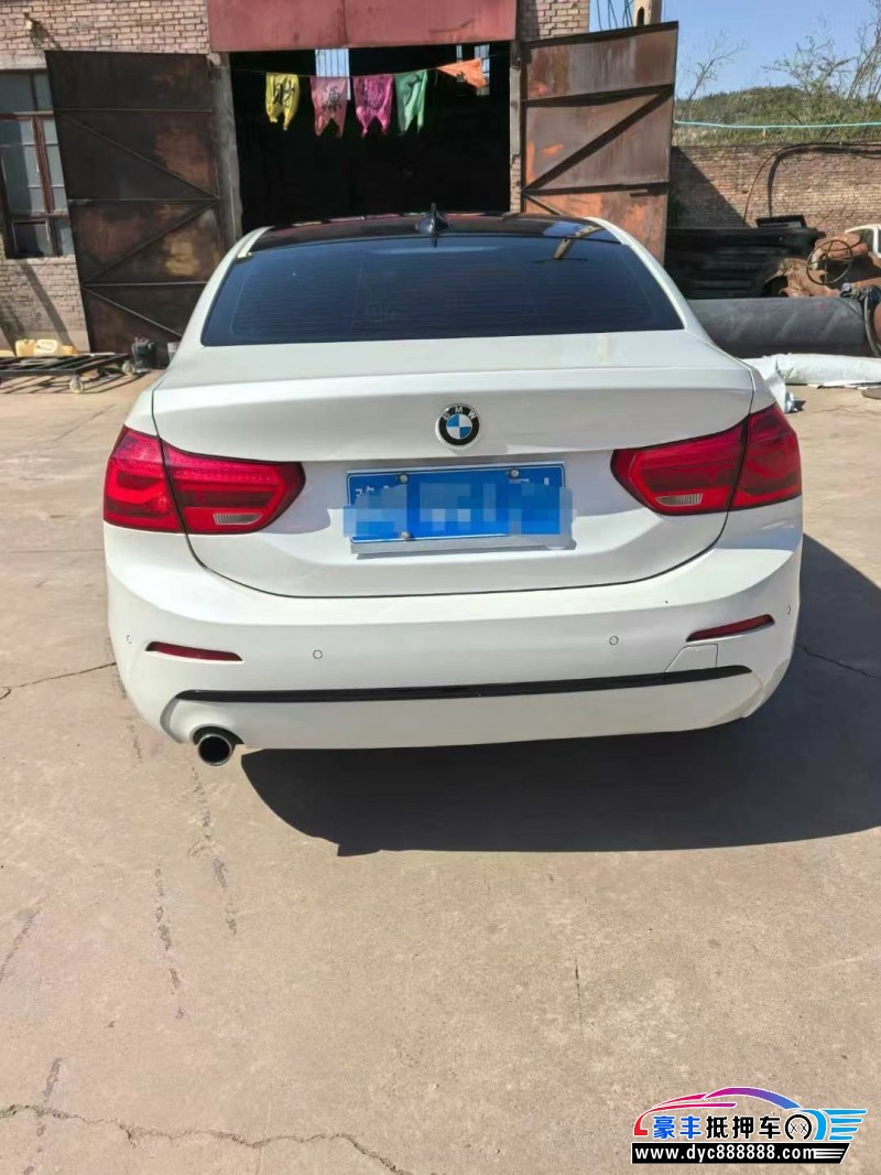 18年宝马1系轿车抵押车出售