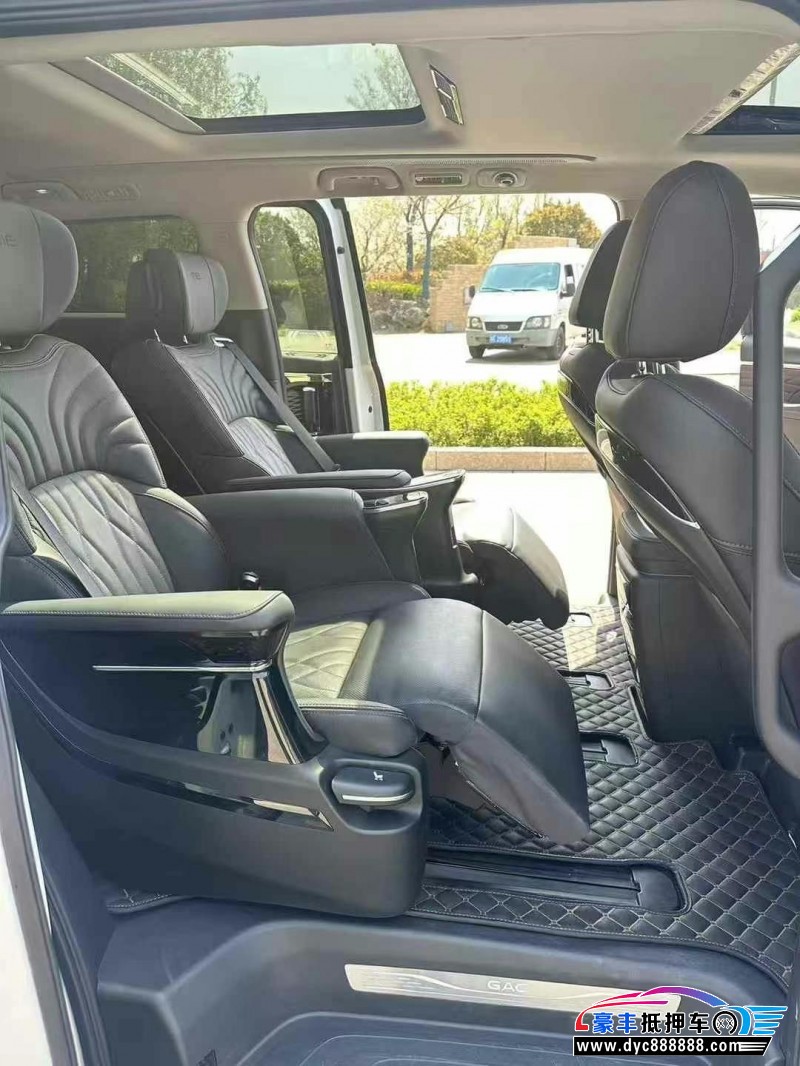 24年传祺M8轿车抵押车出售