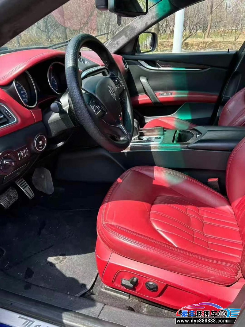 15年玛莎拉蒂Ghibli轿车抵押车出售