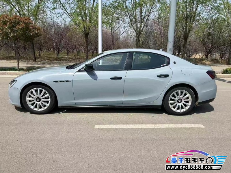 15年玛莎拉蒂Ghibli轿车抵押车出售