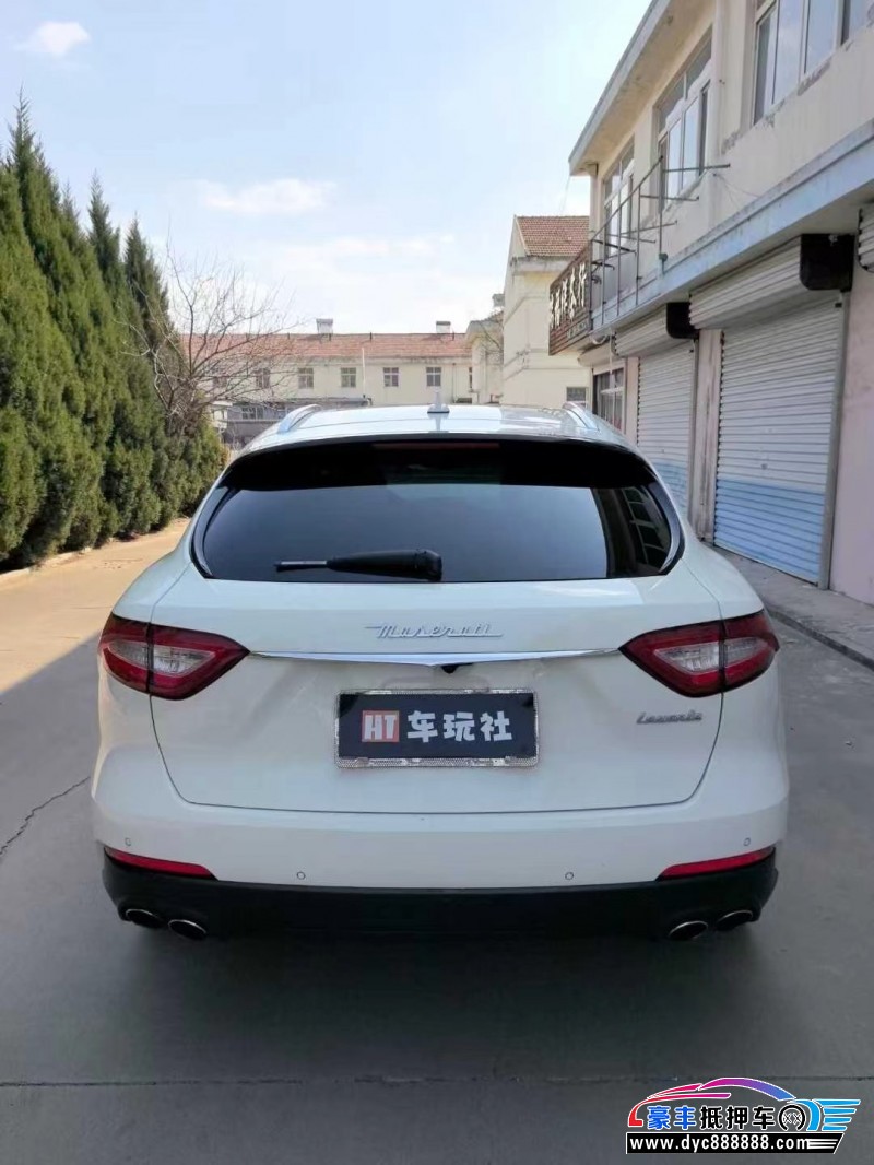 17年玛莎拉蒂莱万特轿车抵押车出售