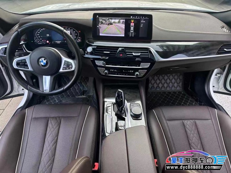 20年宝马5系轿车抵押车出售