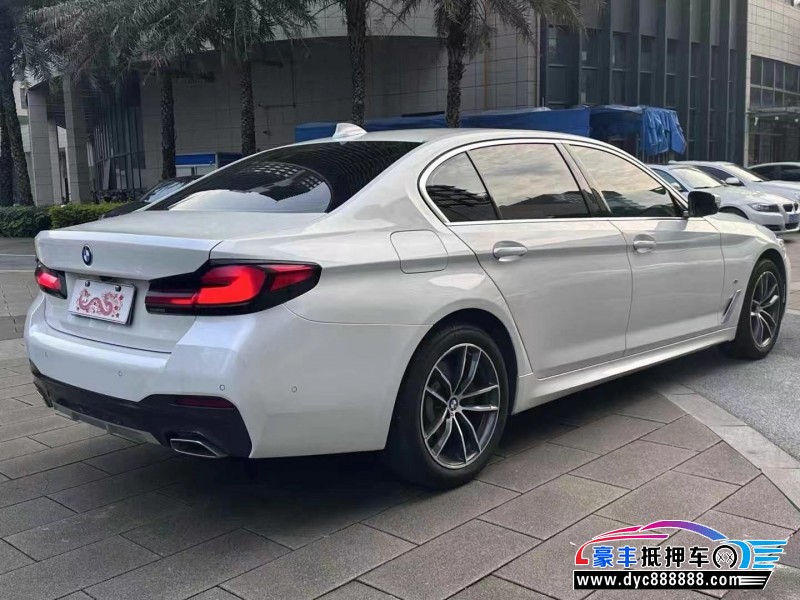 20年宝马5系轿车抵押车出售