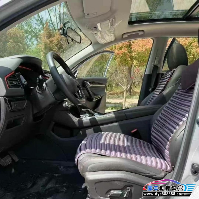 22年东风风神AX7轿车抵押车出售