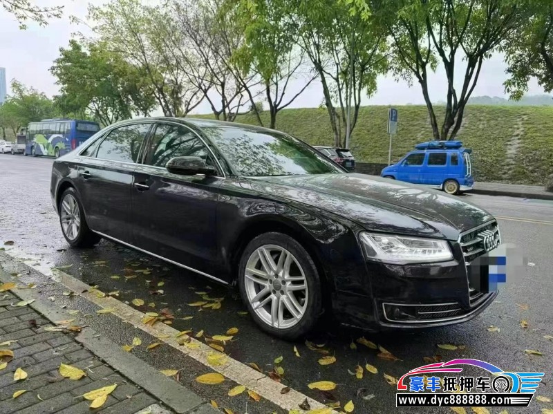 17年奥迪A8L轿车抵押车出售