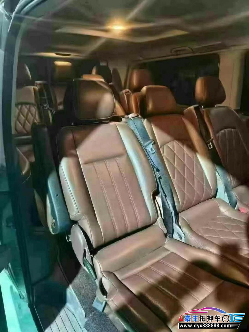 15年奔驰威霆MPV抵押车出售