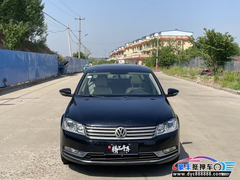 13年大众迈腾轿车抵押车出售