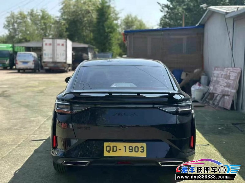 25年东风风神奕炫轿车抵押车出售