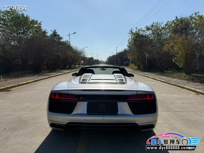 20年奥迪R8轿车抵押车出售