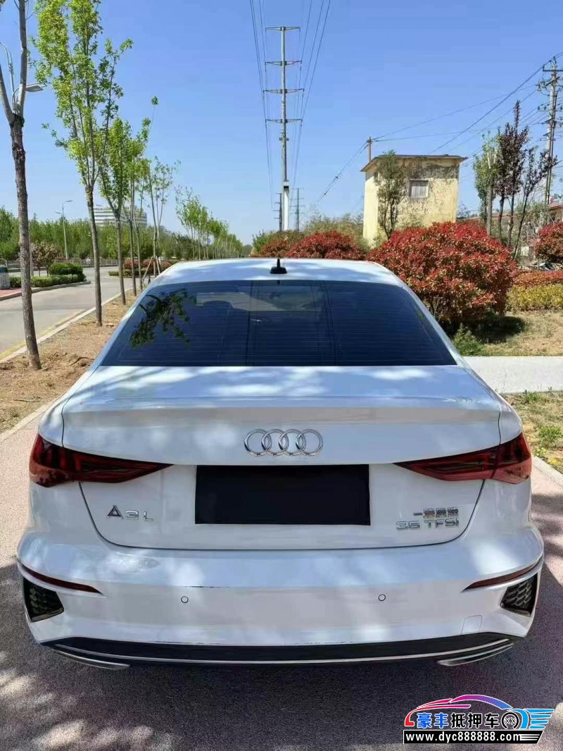 23年奥迪A3轿车抵押车出售