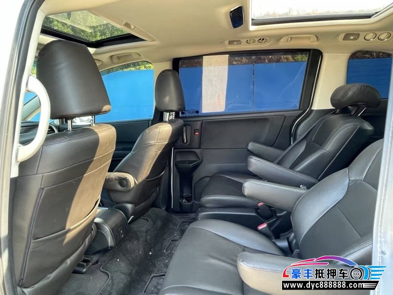 17年本田艾力绅轿车抵押车出售