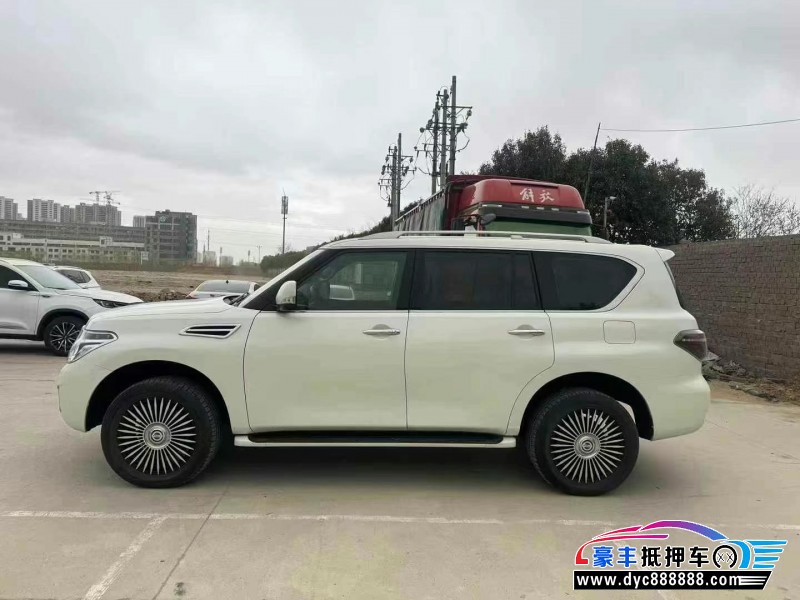 20年日产途乐轿车抵押车出售