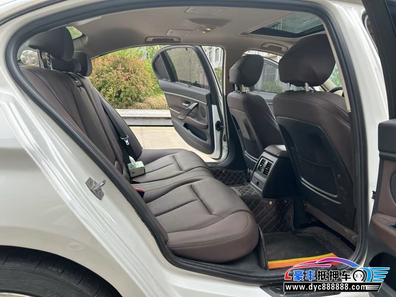 19年宝马3系轿车抵押车出售