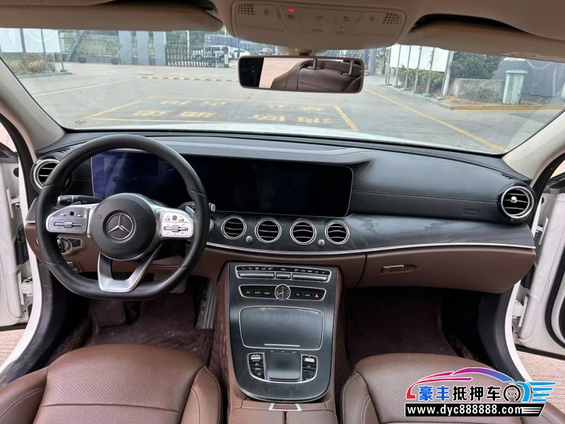 19年奔驰E轿车抵押车出售
