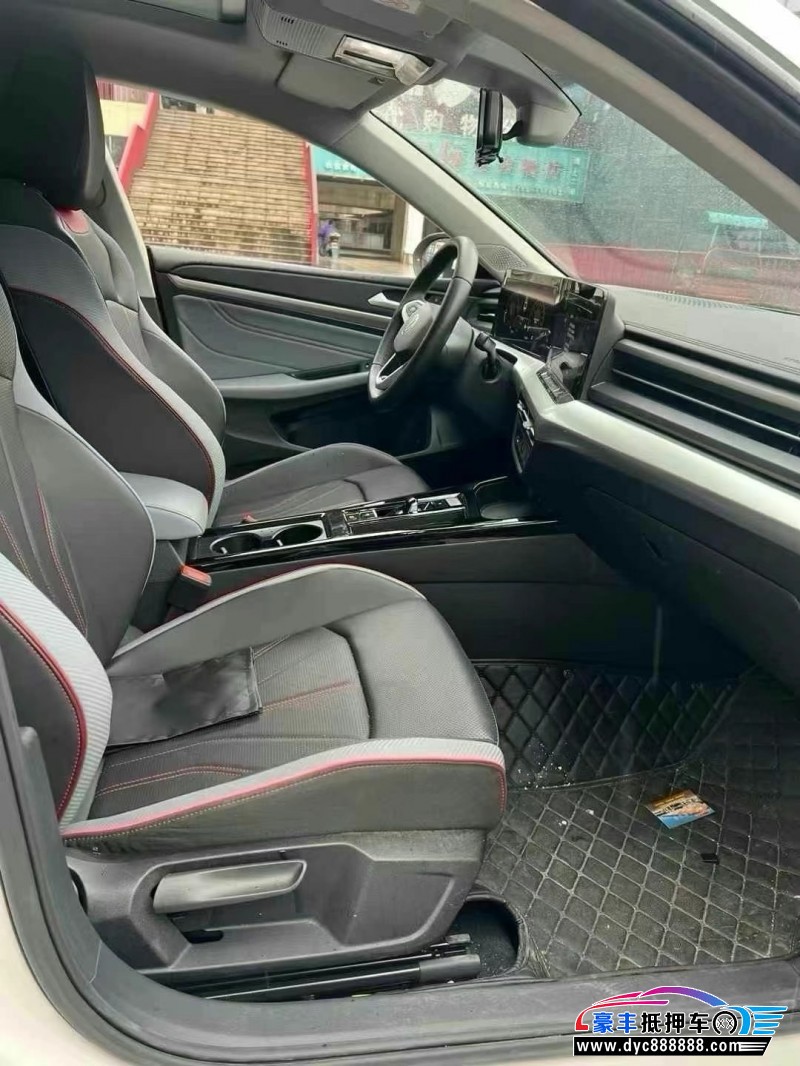 23年大众凌渡轿车抵押车出售