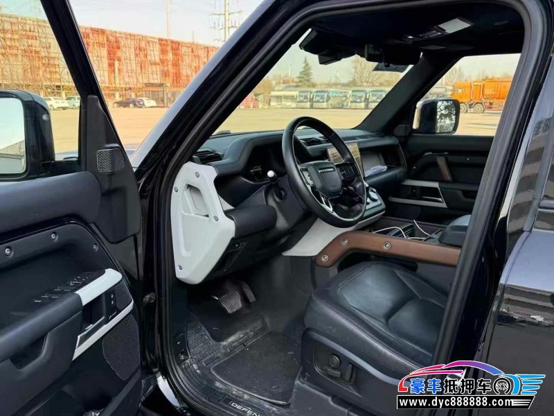 23年路虎卫士轿车抵押车出售