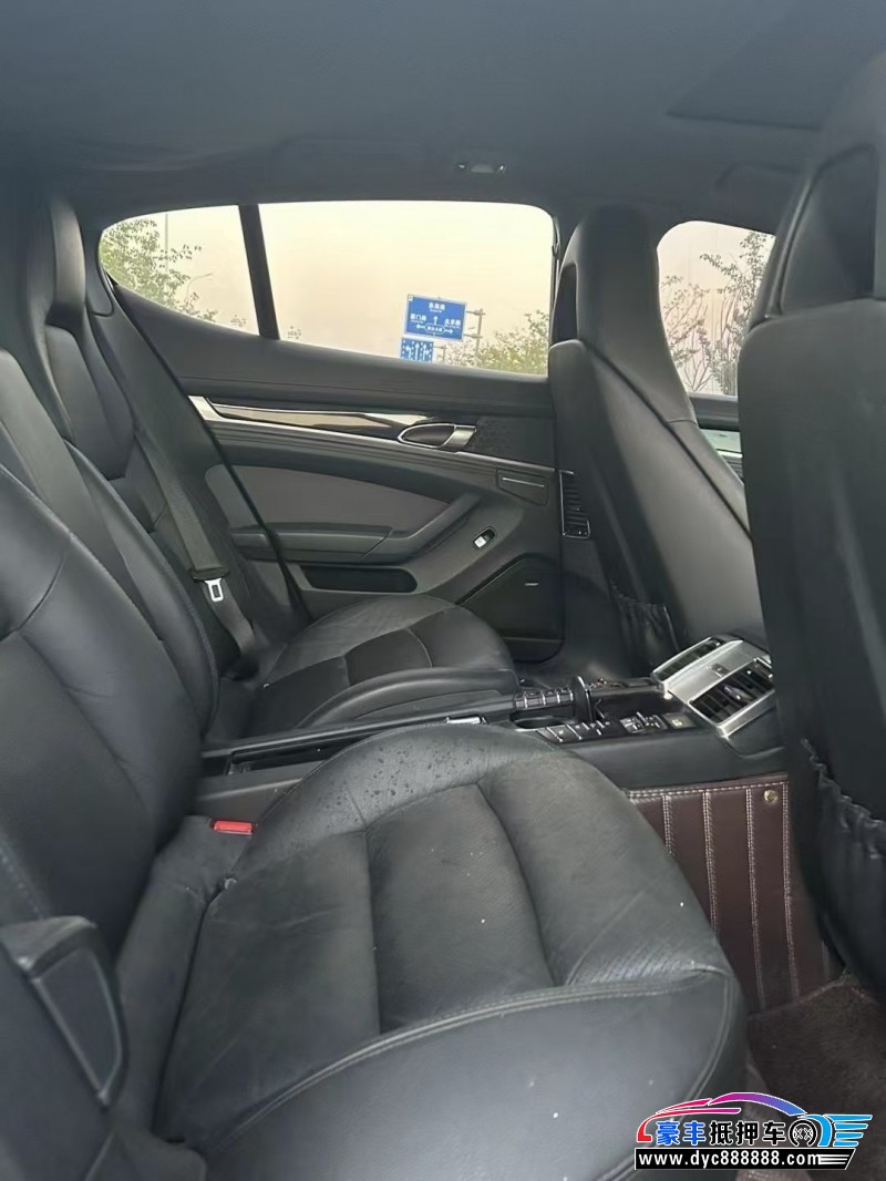 14年保时捷帕纳梅拉轿车抵押车出售