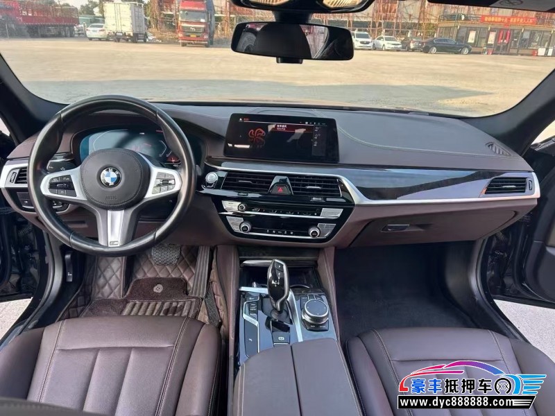 19年宝马5系轿车抵押车出售