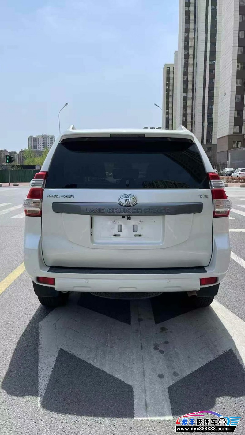 17年丰田普拉多（霸道）轿车抵押车出售