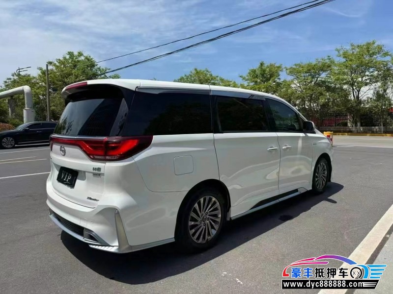 21年传祺M8轿车抵押车出售