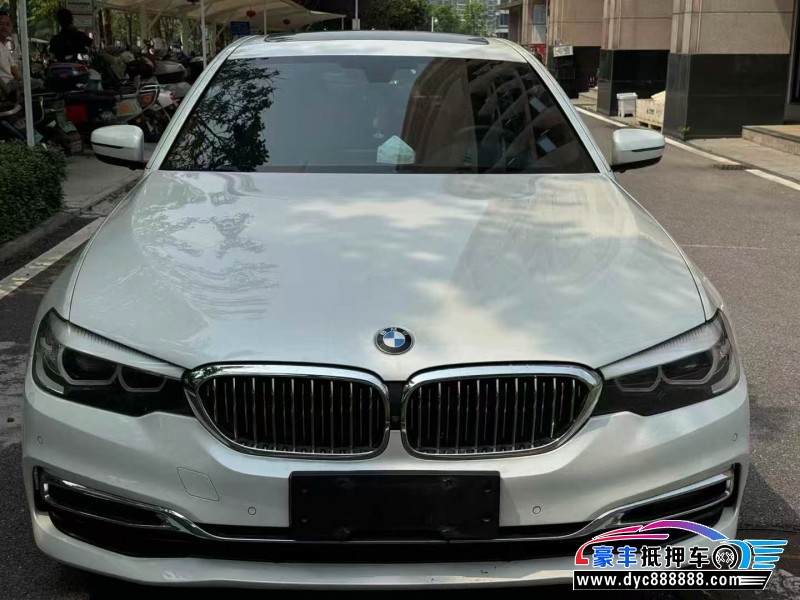 19年宝马5系轿车抵押车出售