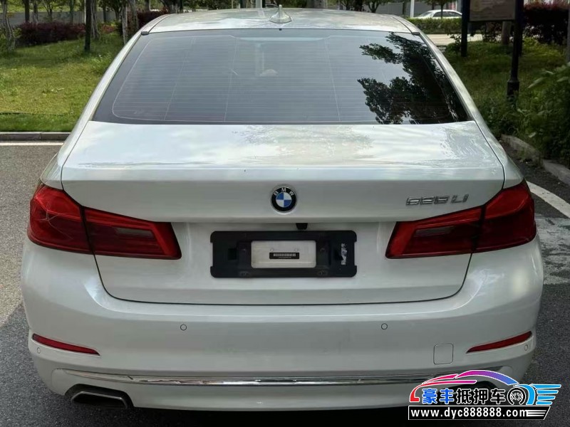 19年宝马5系轿车抵押车出售