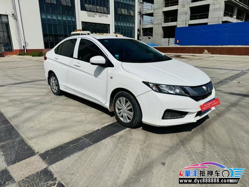 16年本田锋范轿车抵押车出售