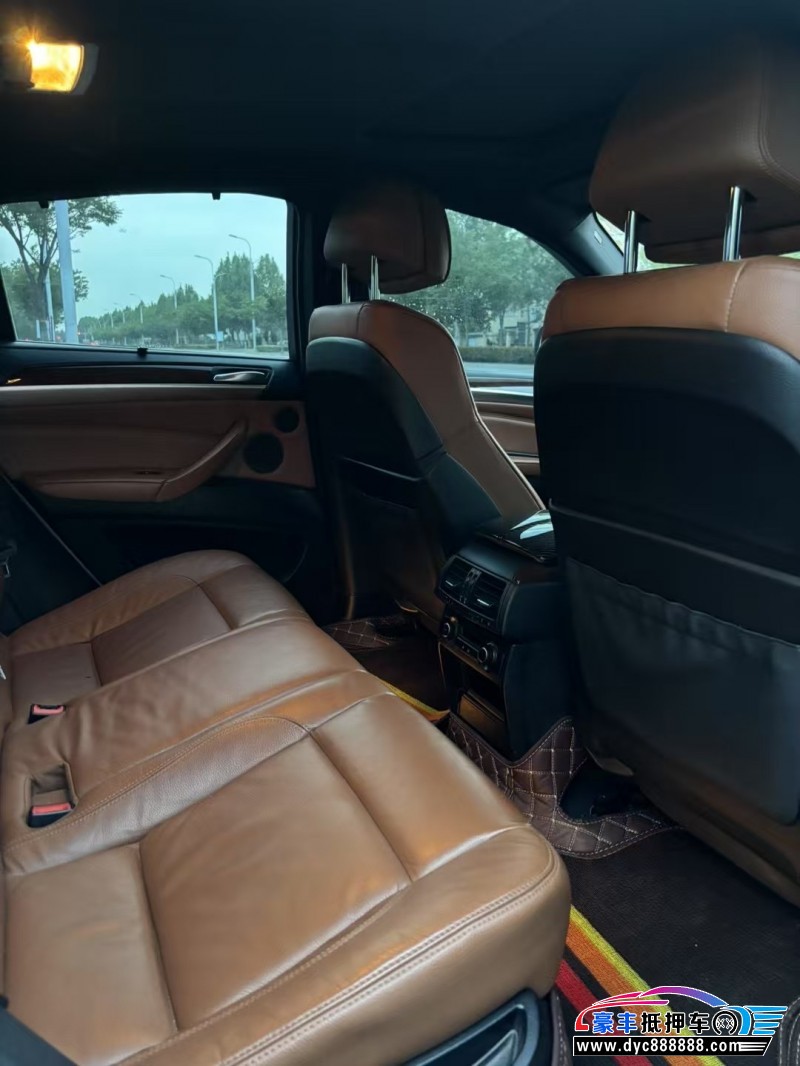 15年宝马X6轿车抵押车出售