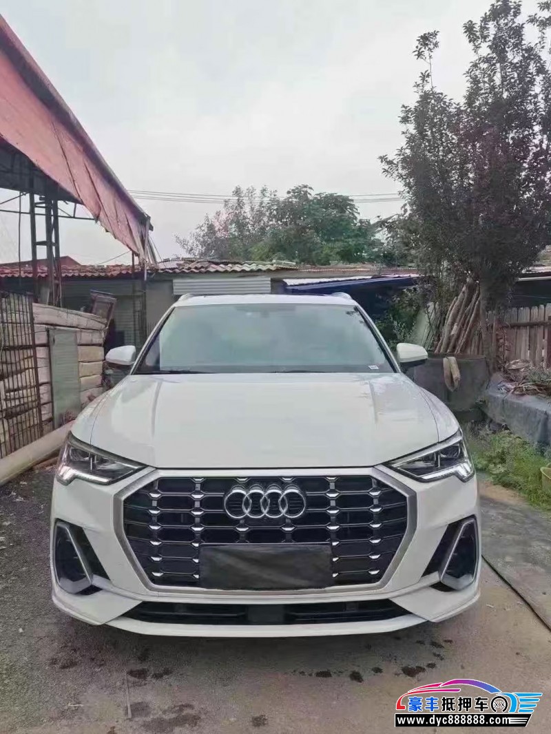 23年奥迪Q3SUV抵押车出售