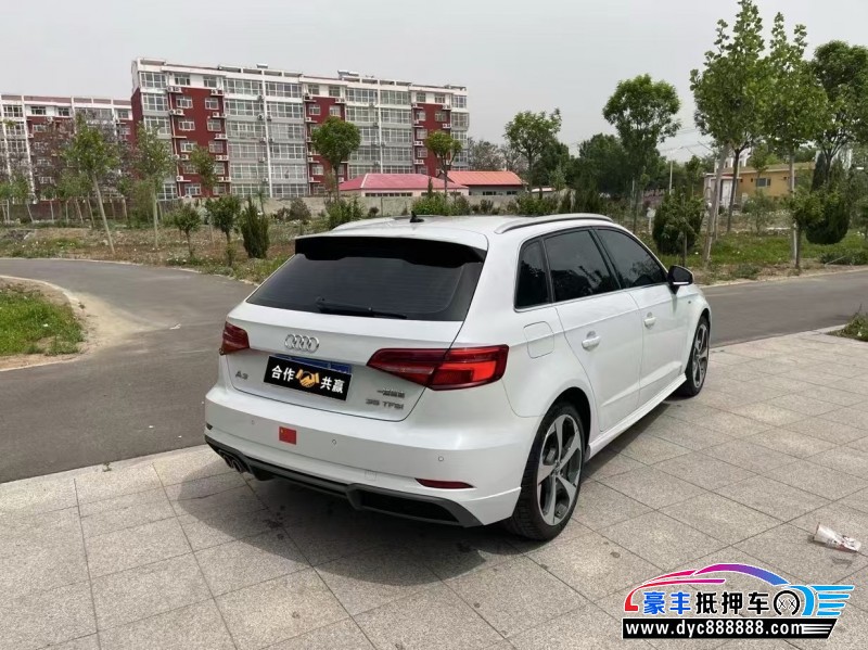 20年奥迪A3轿车抵押车出售