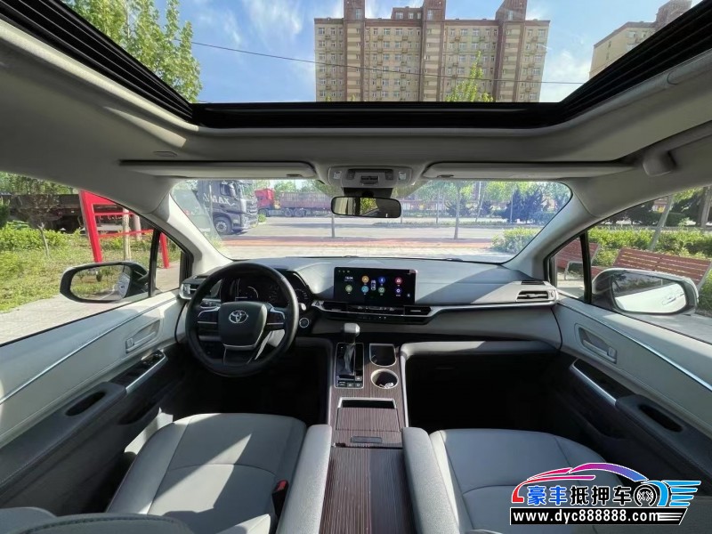 23年丰田格瑞维亚轿车抵押车出售