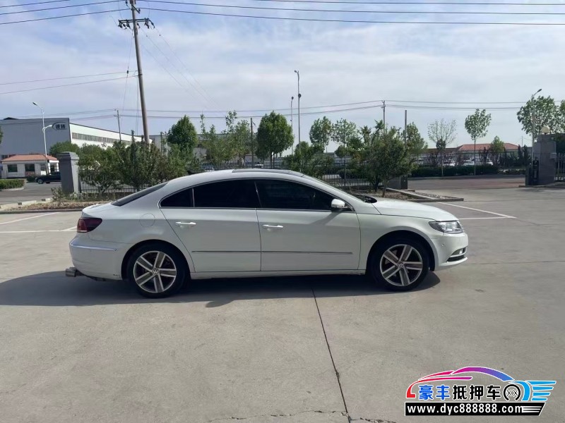 13年大众CC轿车抵押车出售