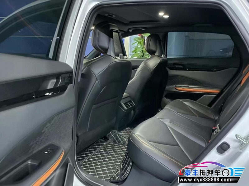 23年长安长安UNI轿车抵押车出售